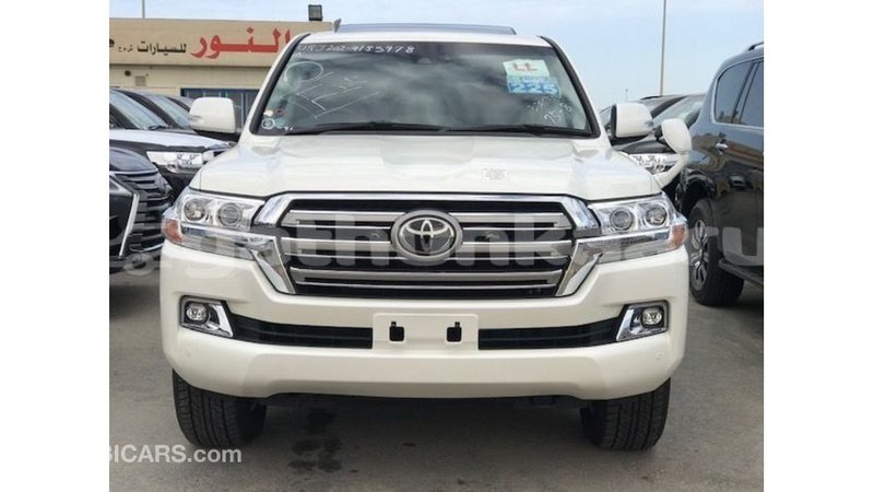 Big with watermark toyota land cruiser baa import dubai 2844