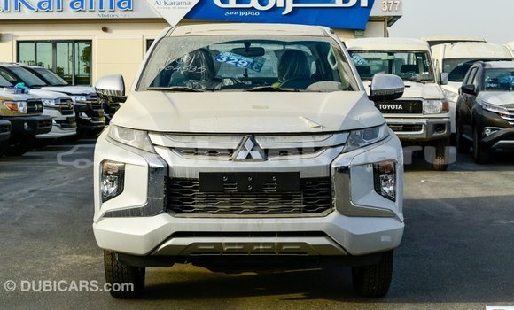 Buy Import Mitsubishi L200 White Car in Import - Dubai in Baa Buy Import Mitsubishi L200 White Car in Import - Dubai in Baa