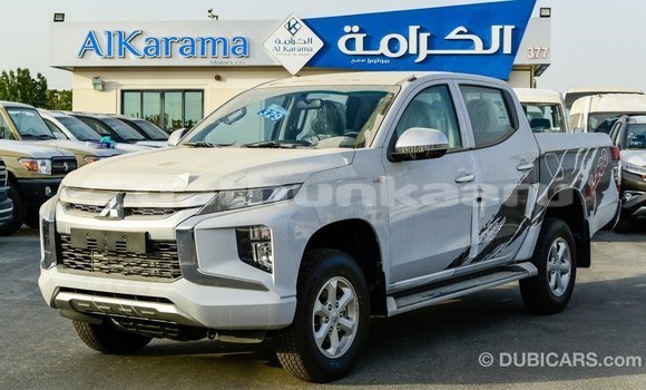 Buy Import Mitsubishi L200 White Car in Import - Dubai in Baa Buy Import Mitsubishi L200 White Car in Import - Dubai in Baa
