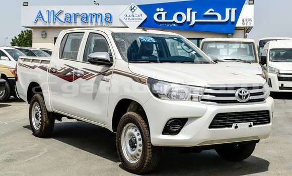Buy Import Toyota Hilux White Car in Import - Dubai in Baa Buy Import Toyota Hilux White Car in Import - Dubai in Baa