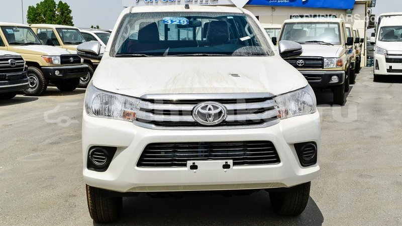 Big with watermark toyota hilux baa import dubai 2855