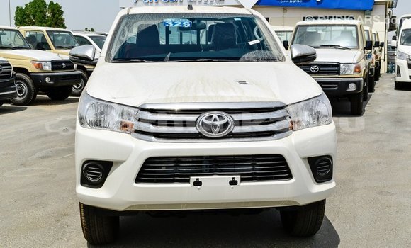 Buy Import Toyota Hilux White Car in Import - Dubai in Baa Buy Import Toyota Hilux White Car in Import - Dubai in Baa