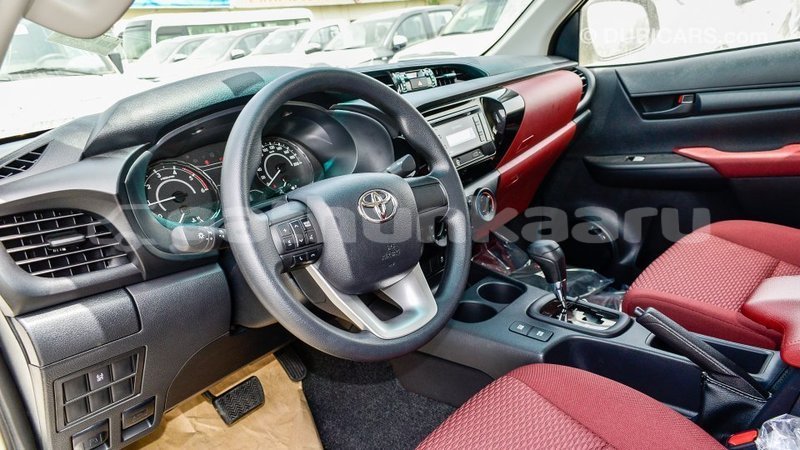 Big with watermark toyota hilux baa import dubai 2855