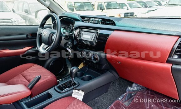 Buy Import Toyota Hilux White Car in Import - Dubai in Baa Buy Import Toyota Hilux White Car in Import - Dubai in Baa