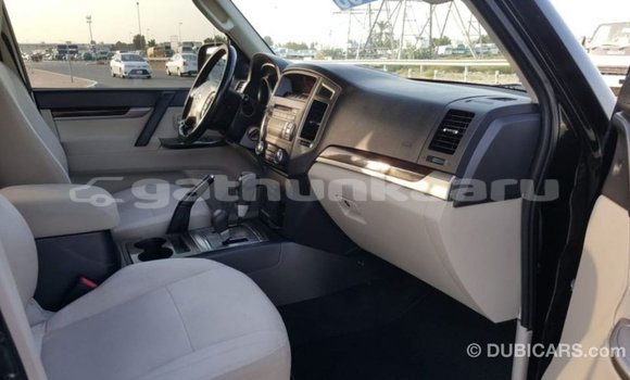 Buy Import Mitsubishi Pajero Black Car in Import - Dubai in Baa Buy Import Mitsubishi Pajero Black Car in Import - Dubai in Baa