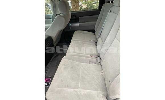 Buy Import Toyota Sequoia White Car in Import - Dubai in Baa Buy Import Toyota Sequoia White Car in Import - Dubai in Baa