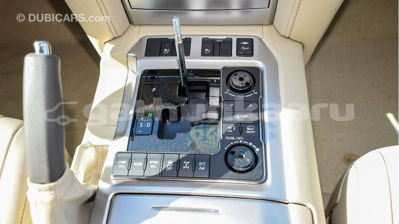 Big with watermark toyota land cruiser baa import dubai 2884