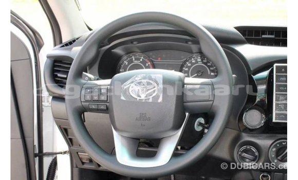 Buy Import Toyota Hilux White Car in Import - Dubai in Baa Buy Import Toyota Hilux White Car in Import - Dubai in Baa