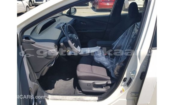 Buy Import Toyota Prius White Car in Import - Dubai in Baa Buy Import Toyota Prius White Car in Import - Dubai in Baa