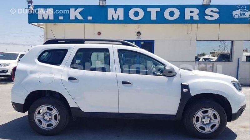 Big with watermark renault 19 baa import dubai 2911