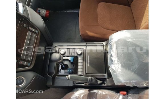 Buy Import Toyota Land Cruiser Black Car in Import - Dubai in Baa Buy Import Toyota Land Cruiser Black Car in Import - Dubai in Baa