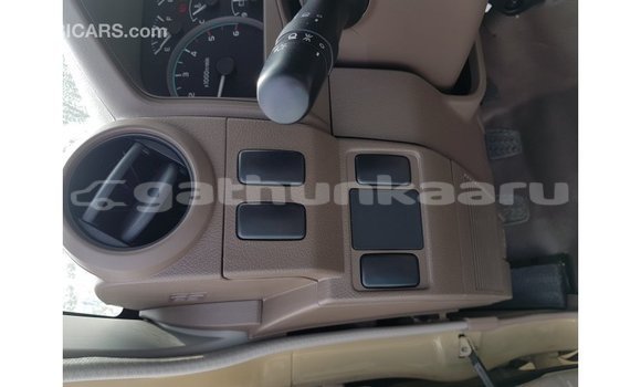 Buy Import Toyota Land Cruiser Beige Car in Import - Dubai in Baa Buy Import Toyota Land Cruiser Beige Car in Import - Dubai in Baa