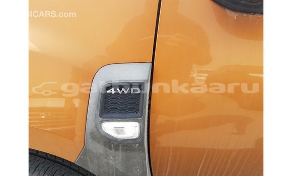 Buy Import Renault 19 Green Car in Import - Dubai in Baa Buy Import Renault 19 Green Car in Import - Dubai in Baa
