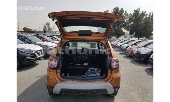 Buy Import Renault 19 Green Car in Import - Dubai in Baa Buy Import Renault 19 Green Car in Import - Dubai in Baa