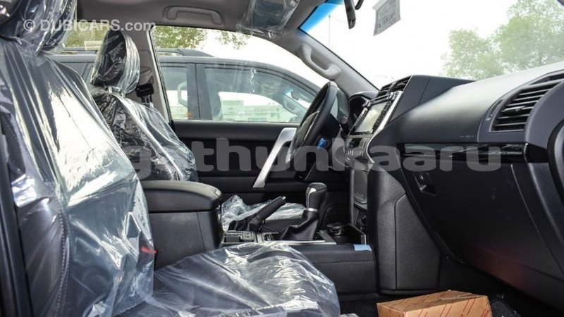 Big with watermark toyota prado baa import dubai 2948