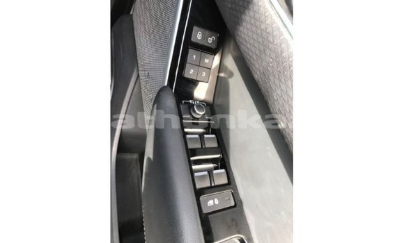 Buy Import Land Rover Range Rover White Car in Import - Dubai in Baa Buy Import Land Rover Range Rover White Car in Import - Dubai in Baa