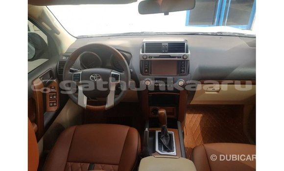 Buy Import Toyota Land Cruiser White Car in Import - Dubai in Baa Buy Import Toyota Land Cruiser White Car in Import - Dubai in Baa