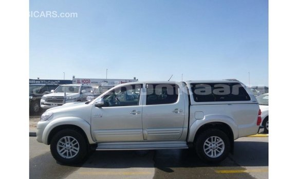 Buy Import Toyota Hilux Other Car in Import - Dubai in Baa Buy Import Toyota Hilux Other Car in Import - Dubai in Baa