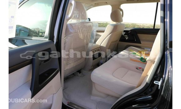 Buy Import Toyota Land Cruiser Black Car in Import - Dubai in Baa Buy Import Toyota Land Cruiser Black Car in Import - Dubai in Baa