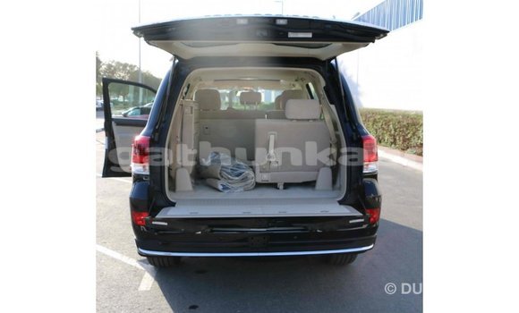 Buy Import Toyota Land Cruiser Black Car in Import - Dubai in Baa Buy Import Toyota Land Cruiser Black Car in Import - Dubai in Baa