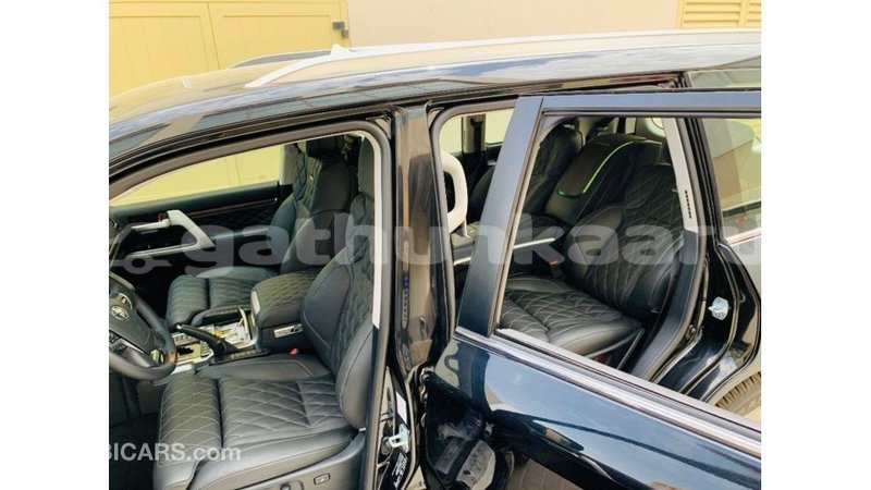 Big with watermark toyota land cruiser baa import dubai 2992