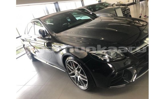 Buy Import Mercedes-Benz 190 Black Car in Import - Dubai in Baa Buy Import Mercedes-Benz 190 Black Car in Import - Dubai in Baa