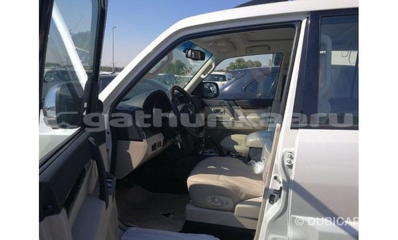 Buy Import Mitsubishi Pajero White Car in Import - Dubai in Baa Buy Import Mitsubishi Pajero White Car in Import - Dubai in Baa