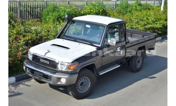Buy Import Toyota Land Cruiser Other Car in Import - Dubai in Baa Buy Import Toyota Land Cruiser Other Car in Import - Dubai in Baa