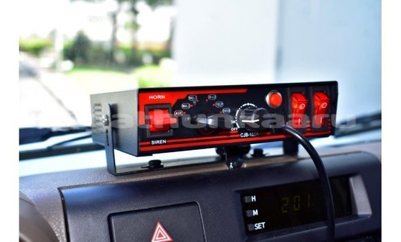 Buy Import Toyota Land Cruiser White Car in Import - Dubai in Baa Buy Import Toyota Land Cruiser White Car in Import - Dubai in Baa