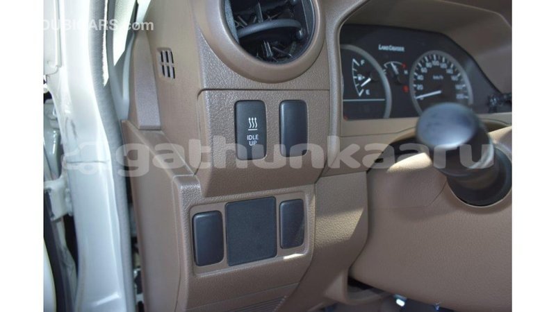 Big with watermark toyota land cruiser baa import dubai 3030