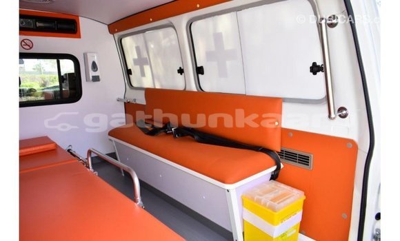 Buy Import Toyota Land Cruiser White Car in Import - Dubai in Baa Buy Import Toyota Land Cruiser White Car in Import - Dubai in Baa