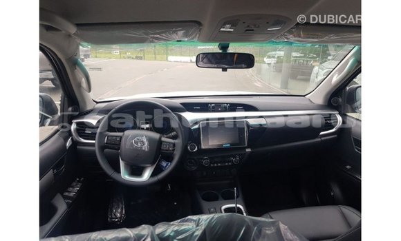 Buy Import Toyota Hilux Other Car in Import - Dubai in Baa Buy Import Toyota Hilux Other Car in Import - Dubai in Baa