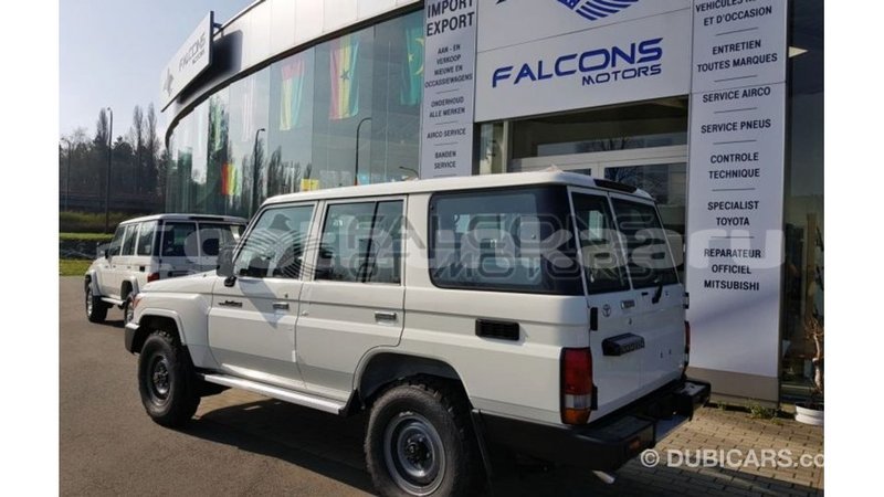 Big with watermark toyota land cruiser baa import dubai 3034