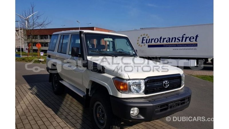 Big with watermark toyota land cruiser baa import dubai 3034