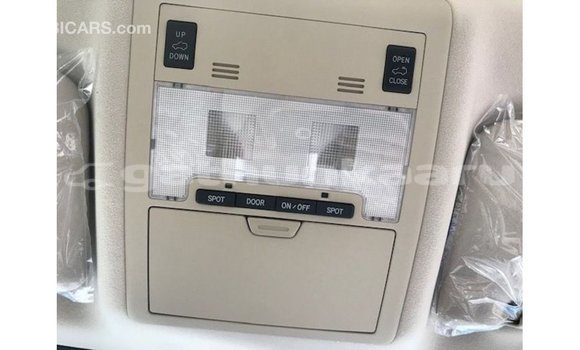 Buy Import Toyota Land Cruiser White Car in Import - Dubai in Baa Buy Import Toyota Land Cruiser White Car in Import - Dubai in Baa