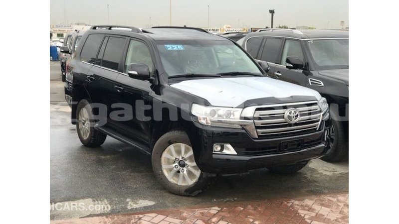 Big with watermark toyota land cruiser baa import dubai 3037