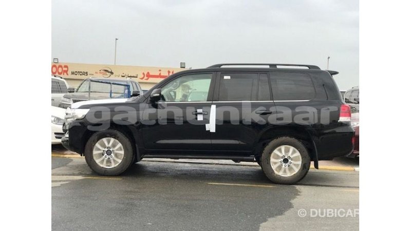 Big with watermark toyota land cruiser baa import dubai 3037
