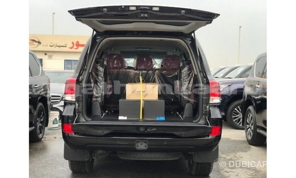 Buy Import Toyota Land Cruiser Black Car in Import - Dubai in Baa Buy Import Toyota Land Cruiser Black Car in Import - Dubai in Baa