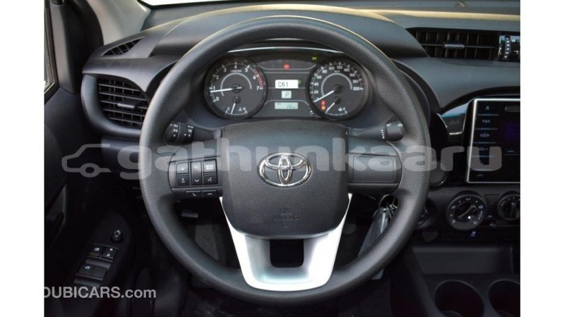 Big with watermark toyota hilux baa import dubai 3044