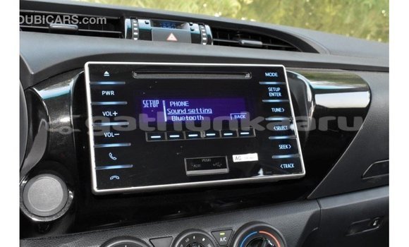 Buy Import Toyota Hilux White Car in Import - Dubai in Baa Buy Import Toyota Hilux White Car in Import - Dubai in Baa