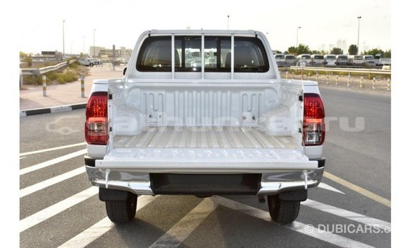 Buy Import Toyota Hilux White Car in Import - Dubai in Baa Buy Import Toyota Hilux White Car in Import - Dubai in Baa