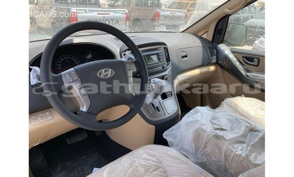 Buy Import Hyundai Chorus White Truck in Import - Dubai in Baa Buy Import Hyundai Chorus White Truck in Import - Dubai in Baa