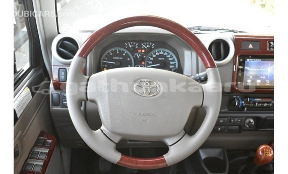 Buy Import Toyota Land Cruiser Other Car in Import - Dubai in Baa Buy Import Toyota Land Cruiser Other Car in Import - Dubai in Baa