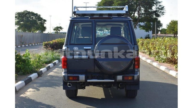 Big with watermark toyota land cruiser baa import dubai 3056