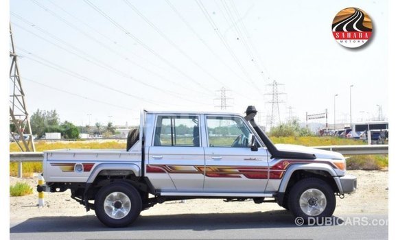 Buy Import Toyota Land Cruiser Other Car in Import - Dubai in Baa Buy Import Toyota Land Cruiser Other Car in Import - Dubai in Baa