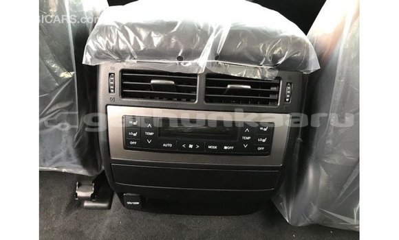 Buy Import Toyota Land Cruiser White Car in Import - Dubai in Baa Buy Import Toyota Land Cruiser White Car in Import - Dubai in Baa