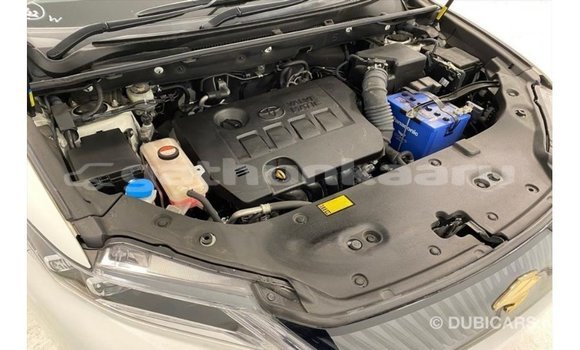 Buy Import Toyota Harrier White Car in Import - Dubai in Baa Buy Import Toyota Harrier White Car in Import - Dubai in Baa