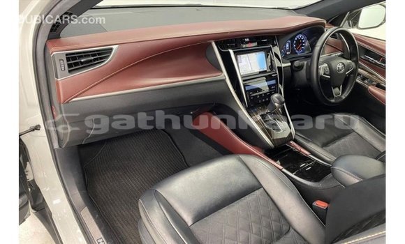 Buy Import Toyota Harrier White Car in Import - Dubai in Baa Buy Import Toyota Harrier White Car in Import - Dubai in Baa