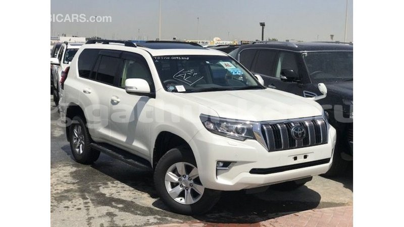 Big with watermark toyota prado baa import dubai 3065