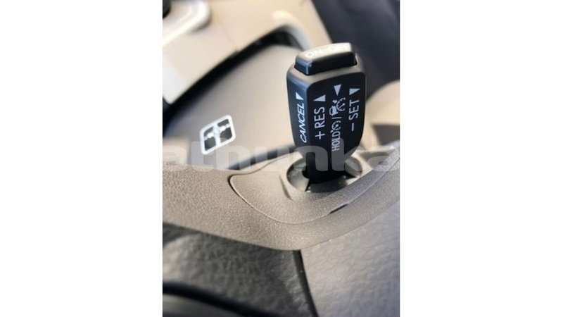 Big with watermark toyota prado baa import dubai 3065